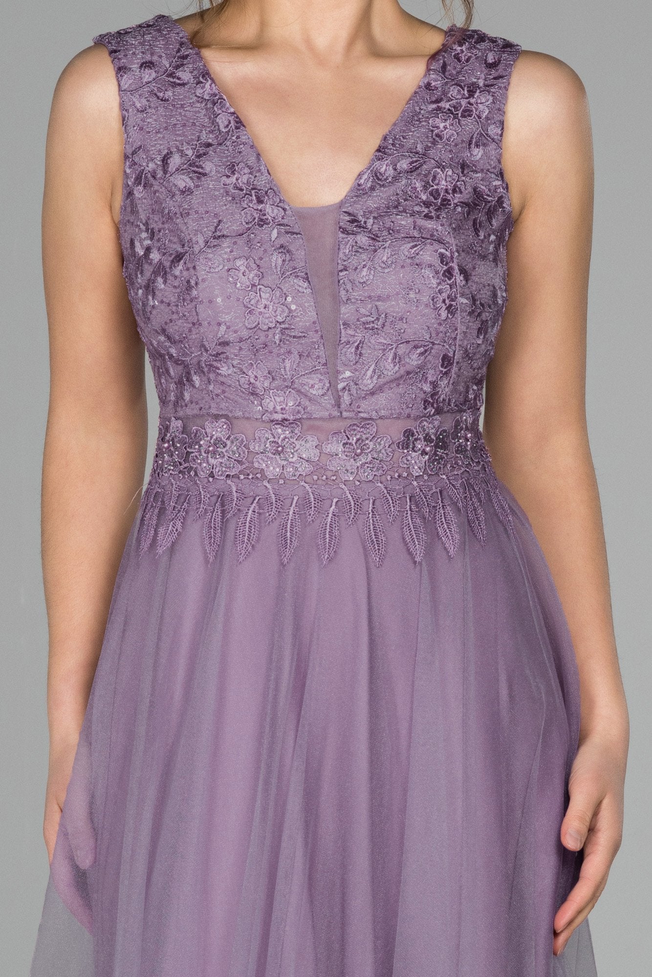 19067 Lavender Embroidered Lace Top Tulle Dress