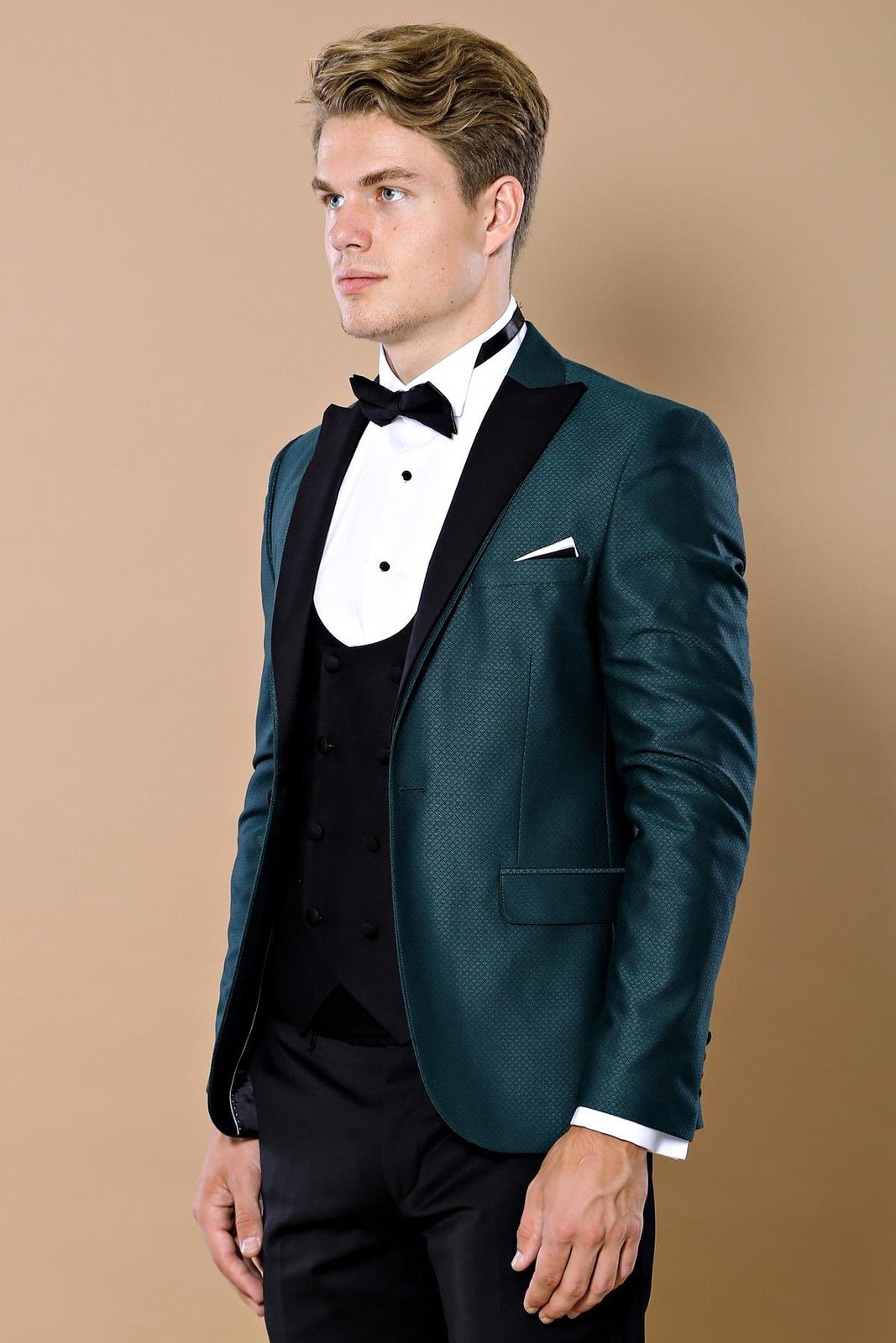 4466 Green Self-Patterned Tuxedo