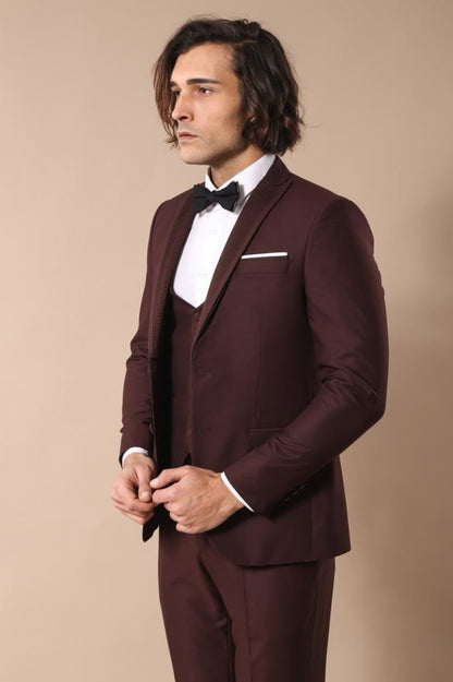 4465 Burgundy Plain Tuxedo